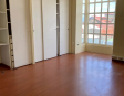 Arriendo departamento amplio 125 m² en el centro de Puerto Montt, 5 habitaciones, 3 baños, cocina independiente y vista panorámica en Guillermo Gallardo, frente a Santander Work Café.&quot;
